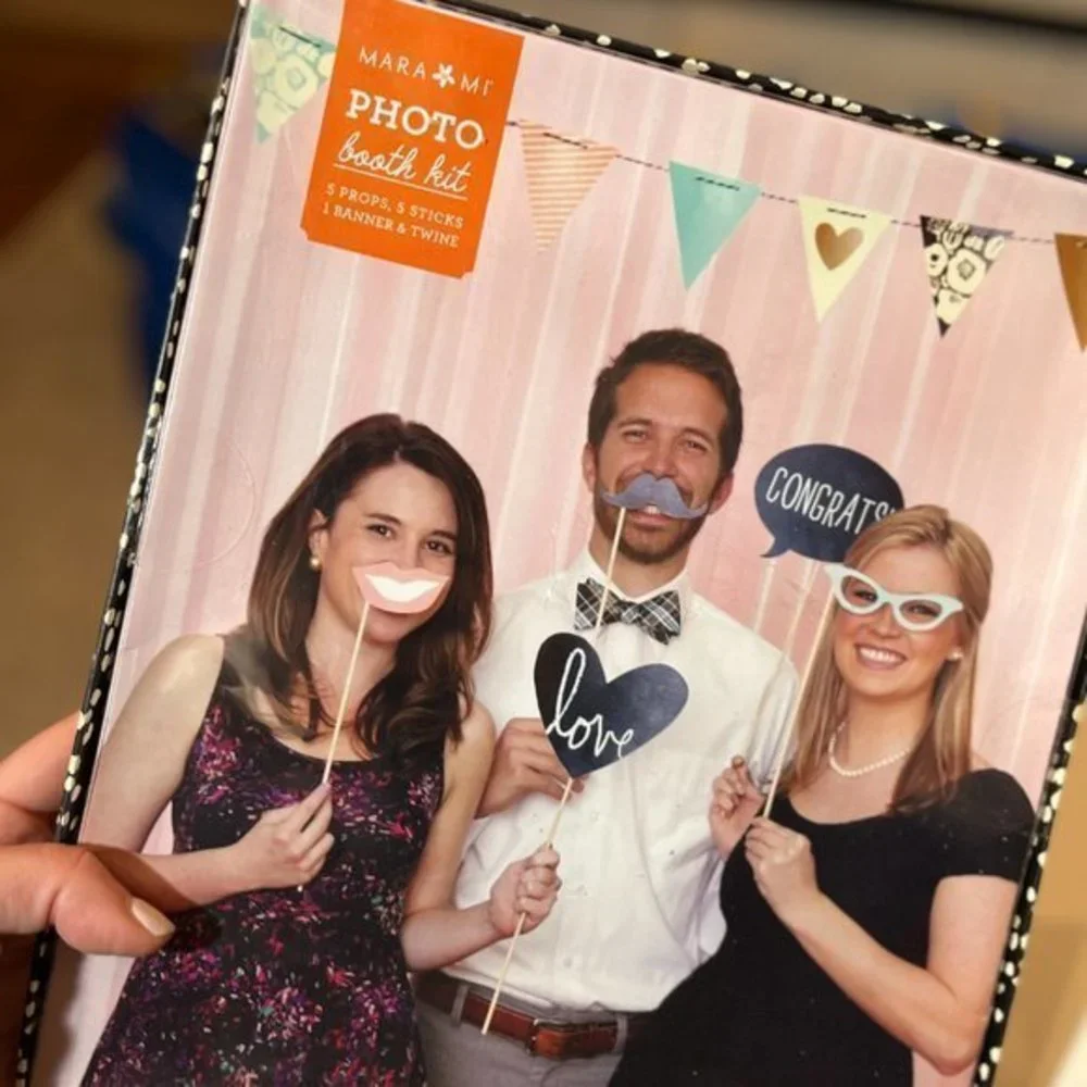 Photo Booth / Picture‎ Taking Kit / Props for Photos (new) (xlist)/party sup)